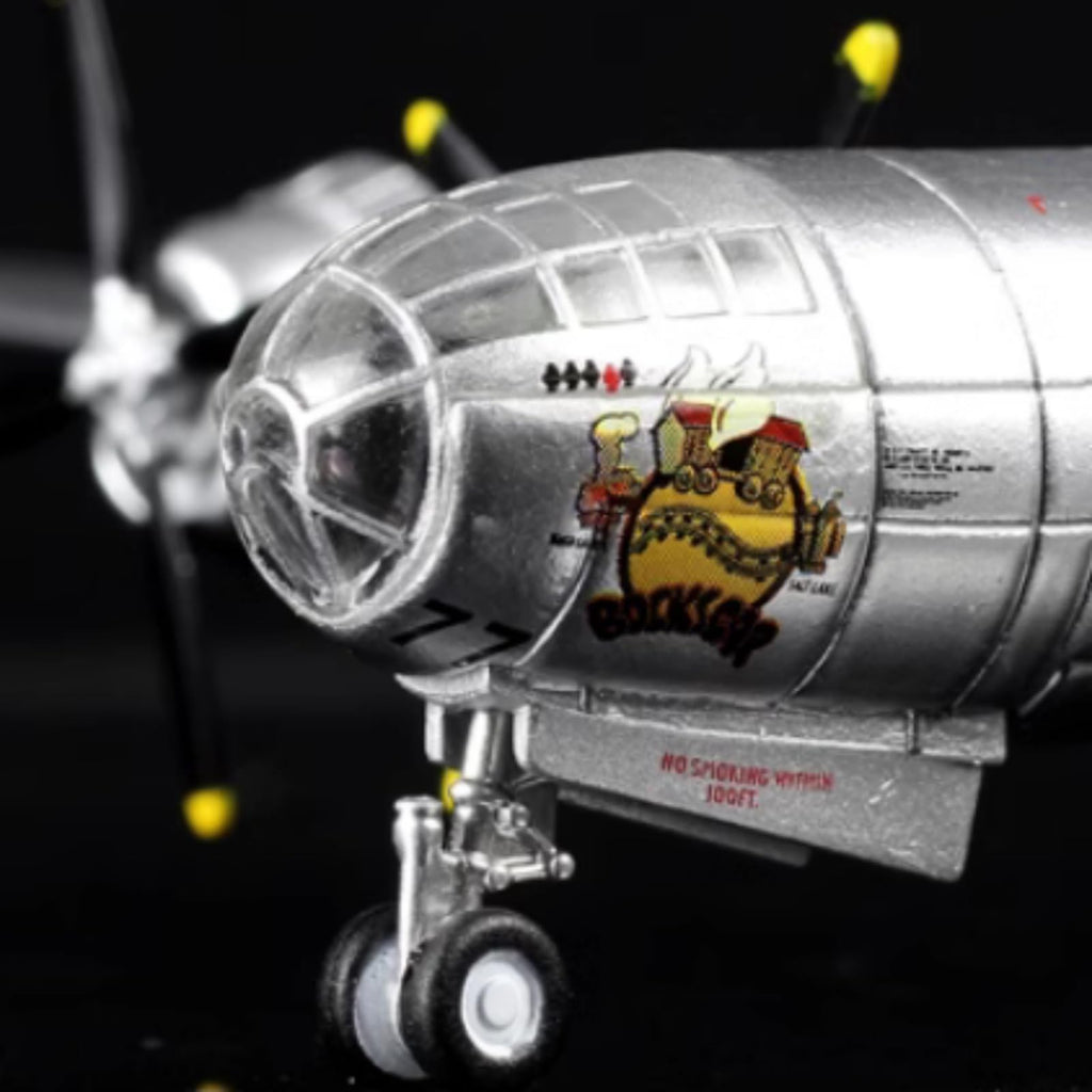 1/144 Scale WWII B-29 Superfortress Bomber Alloy Model Plane M256