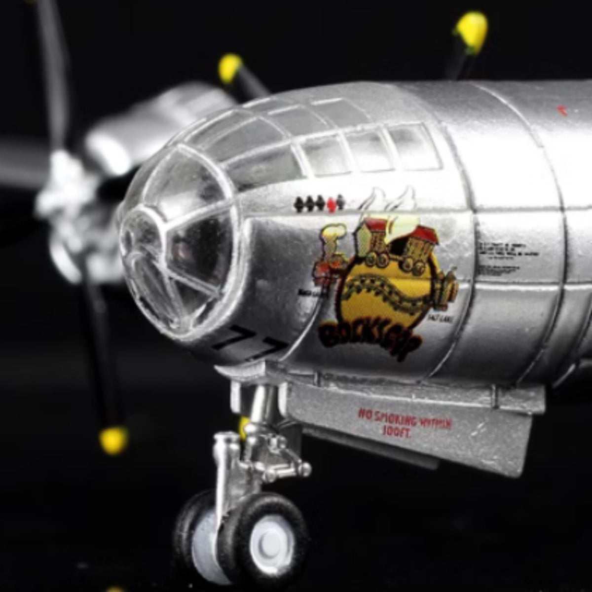 1/144 Scale WWII B-29 Superfortress Bomber Alloy Model Plane M256
