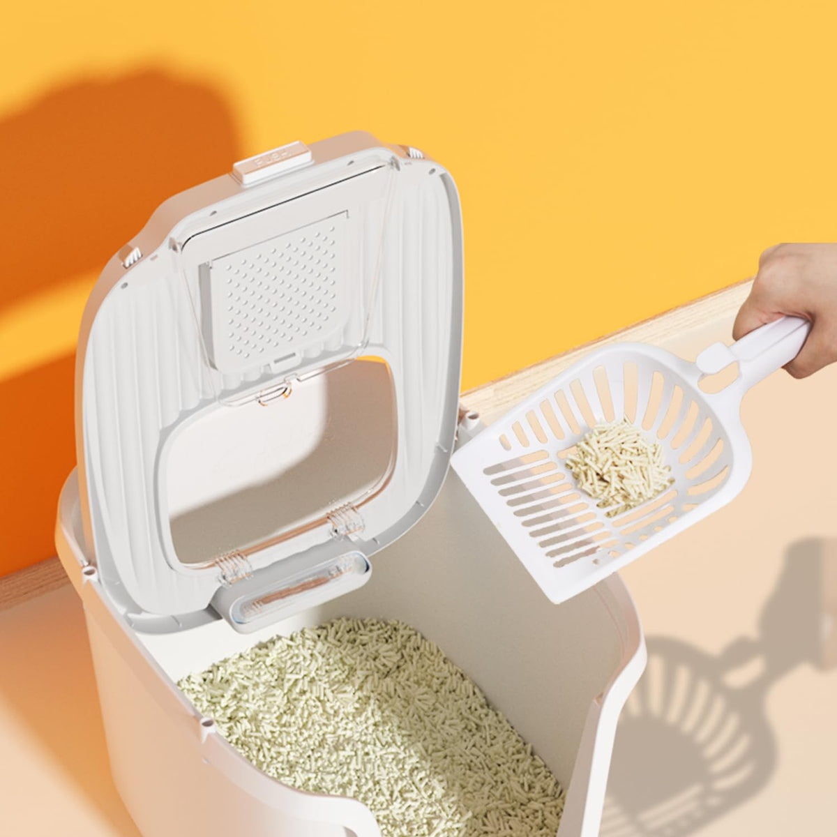 Molded Cat Litter Box with Scoop U57089