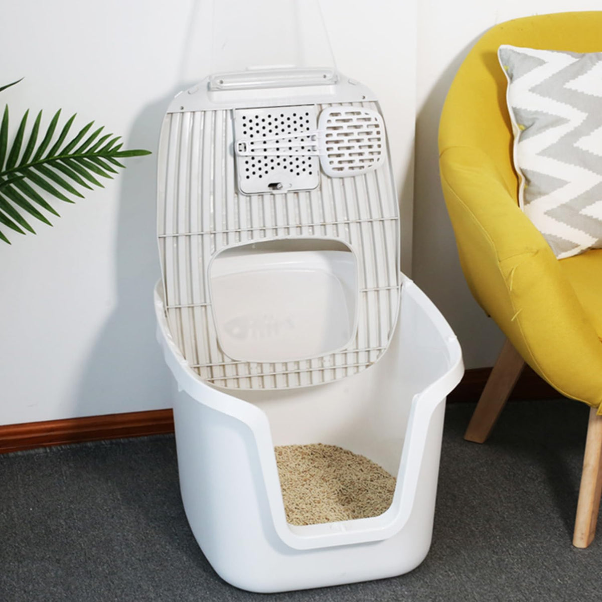 Molded Cat Litter Box with Scoop U57089