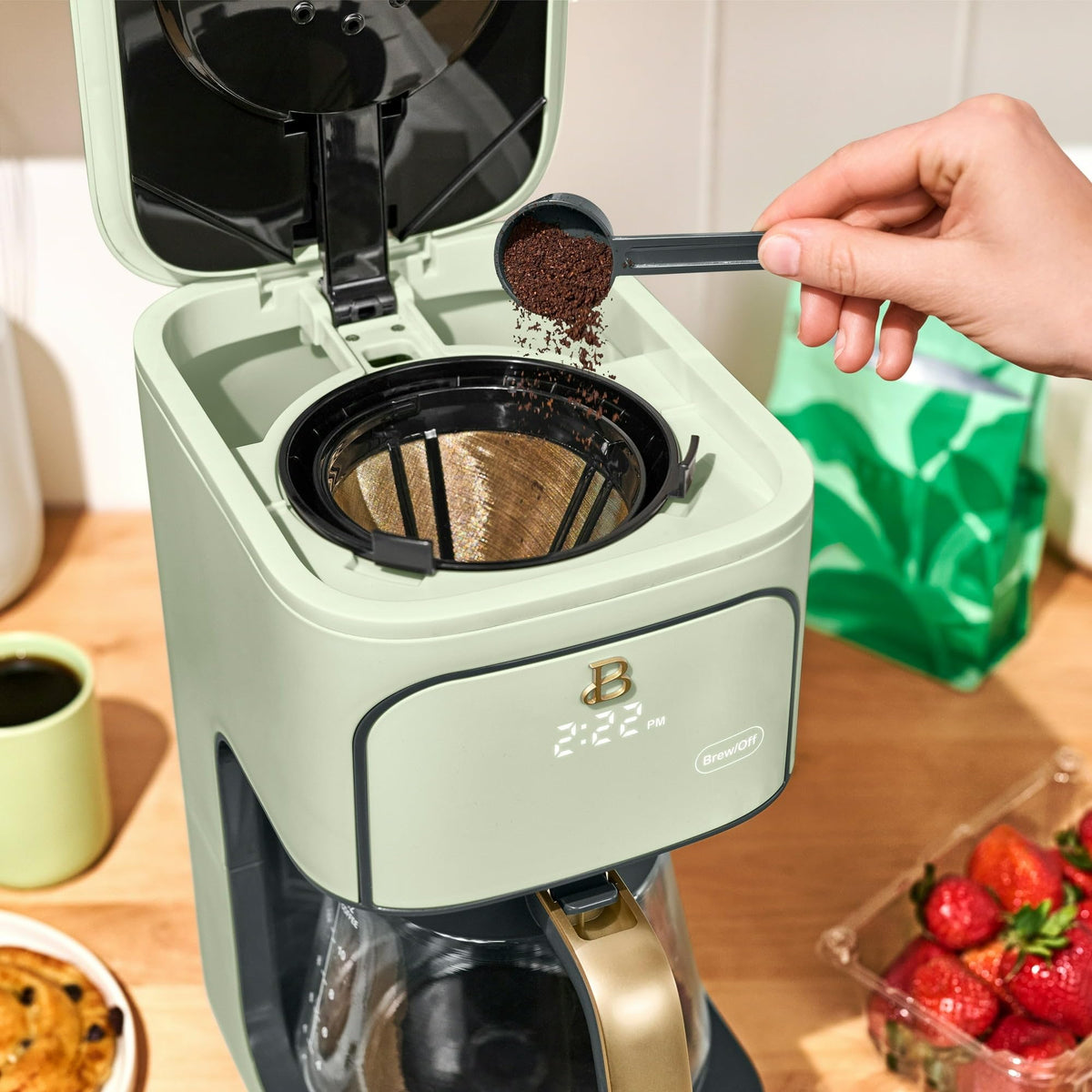 12 Cup Programmable Drip Coffee Maker with Glass Carafe Z7055