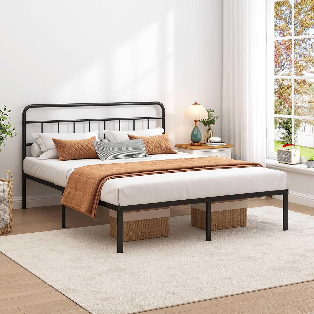Black Queen Bed Frame with Headboard U490